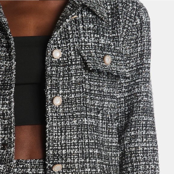 En Saison- Noelle Tweed Cropped Jacket, size Small - Picture 3 of 6